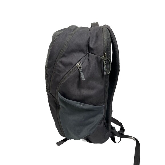 Gregory Resin 28L Hiking Backpack Day Pack Black Men’s Unisex Laptop Compartment - Picture 2 of 16